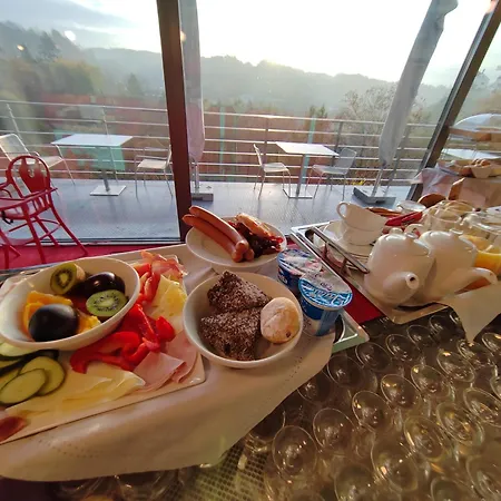 Rajska Zahrada Hotel Nove Mesto nad Metuji