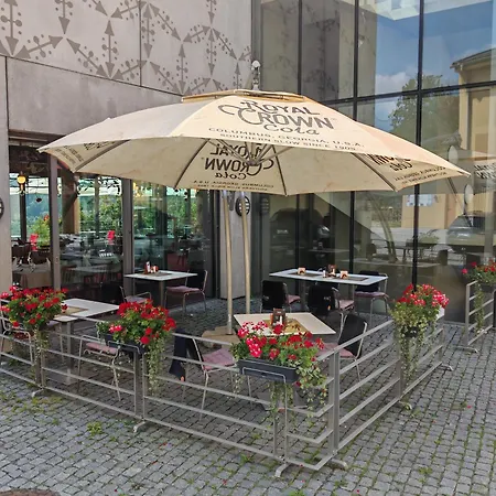 Hotel Rajska Zahrada Nove Mesto nad Metuji