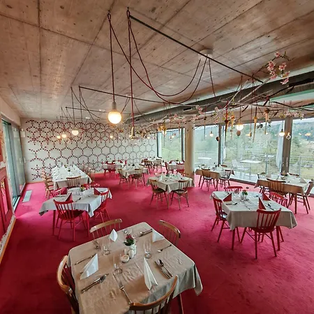 Rajska Zahrada Hotel 4*