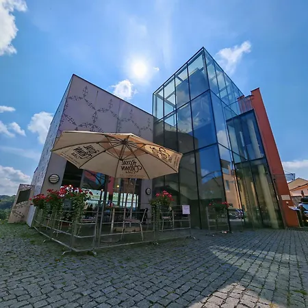 Rajska Zahrada Hotel Nove Mesto nad Metuji