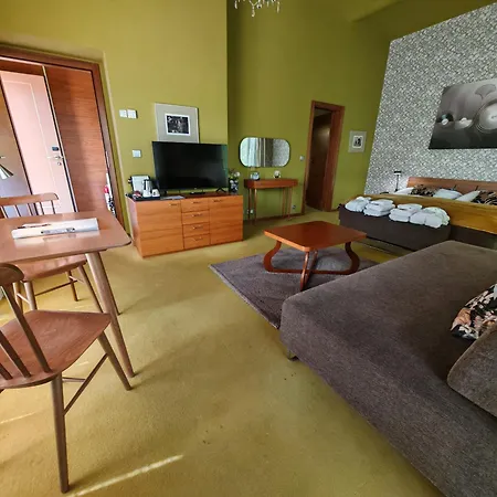 Hotel Rajska Zahrada