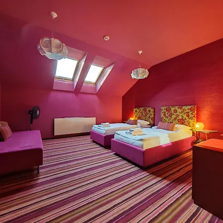 Hotel Rajská Zahrada 4*