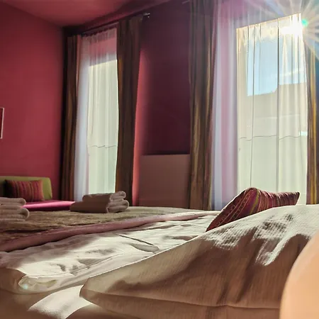 Rajska Zahrada Nove Mesto nad Metuji