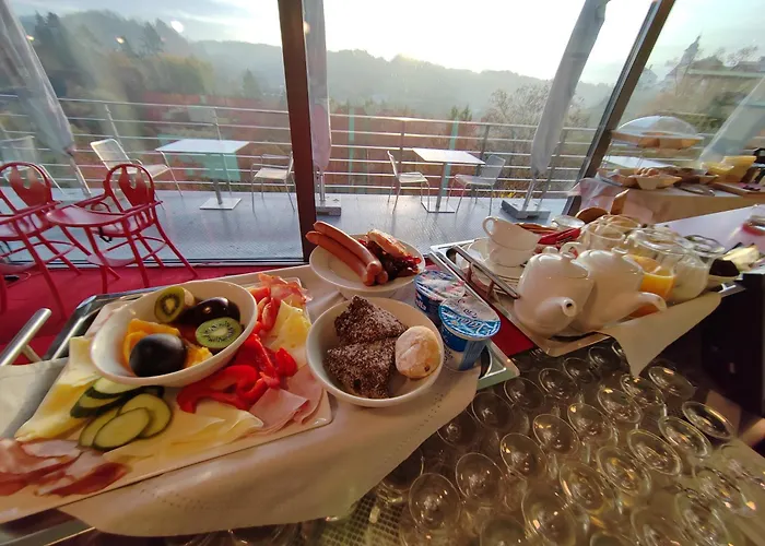 Rajská Zahrada Hotel Nové Město nad Metují