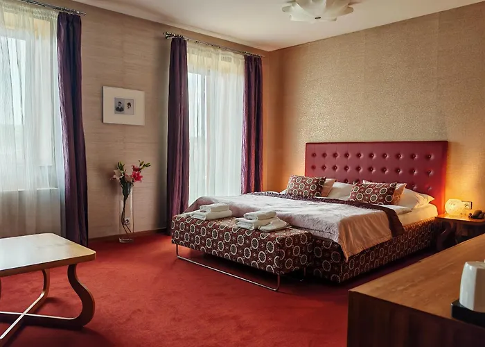 Hotel Rajská Zahrada Nové Město nad Metují